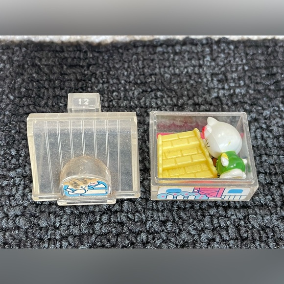 Hello Kitty Miniature Set - Picture 5 of 11